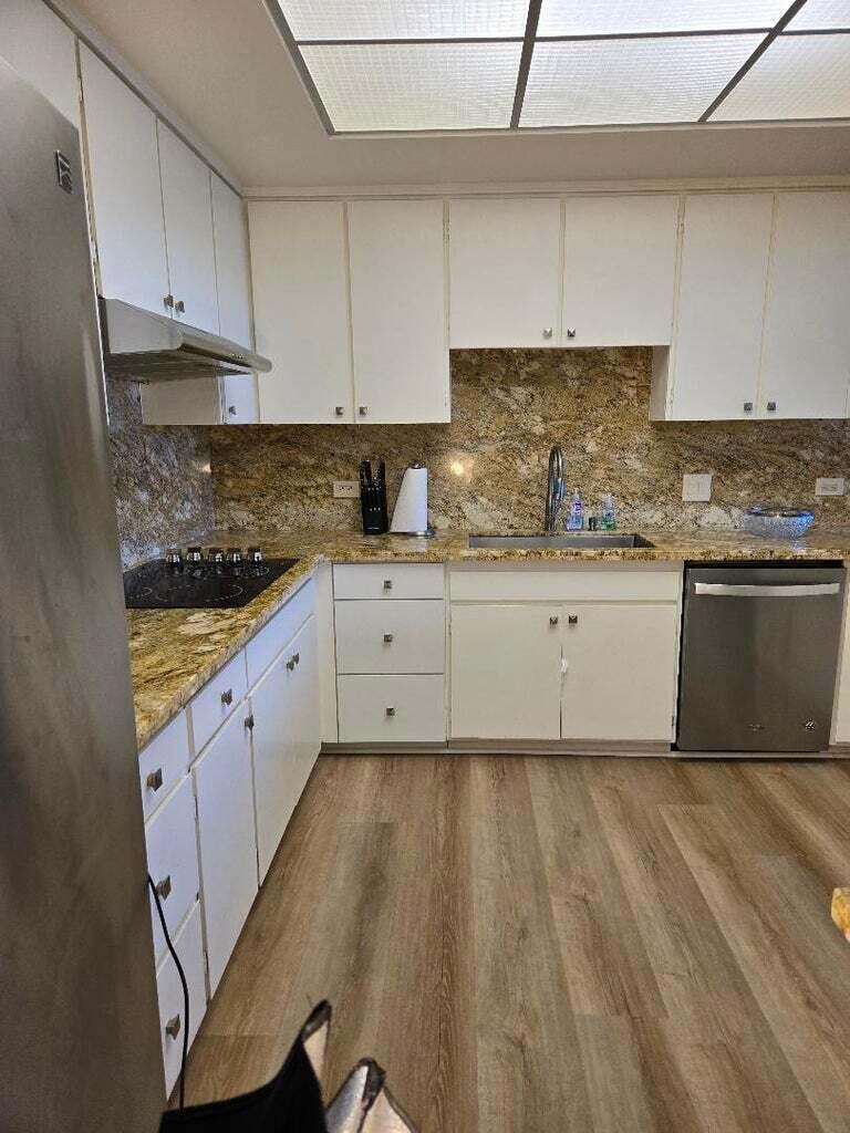 899 Island Drive 110 Property Photo 2