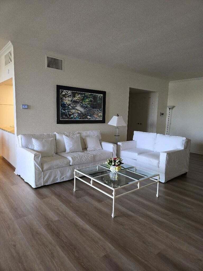 899 Island Drive 110 Property Photo 6