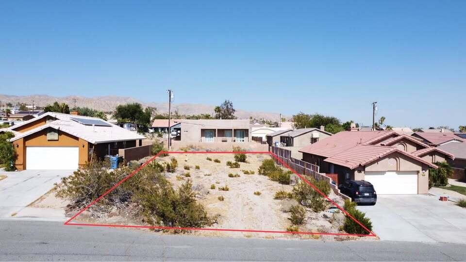 16 Hermano Way Property Photo 3