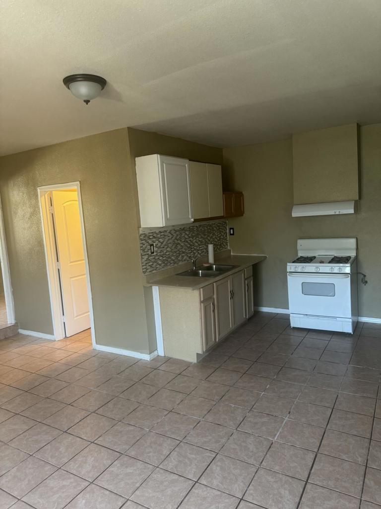 82480 Crest Avenue Property Photo 4