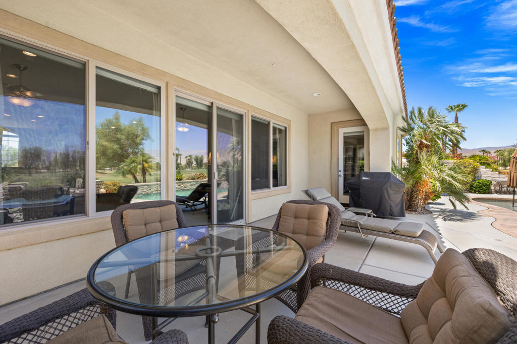 40530 Calle Santa Monica Property Photo 45