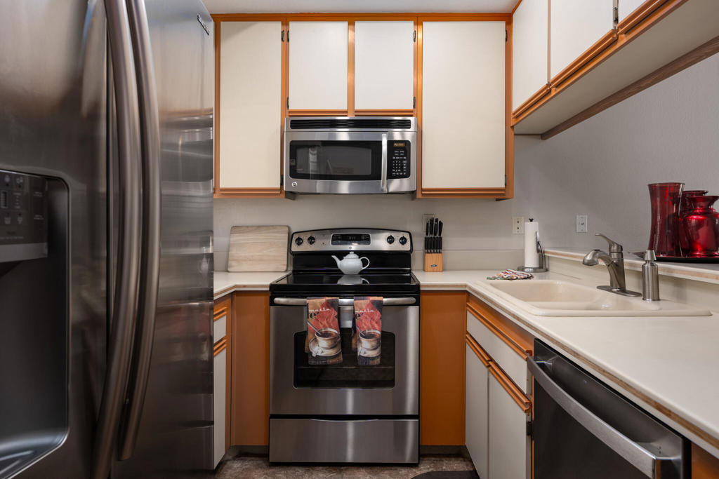 67640 Lagos Way Property Photo 5