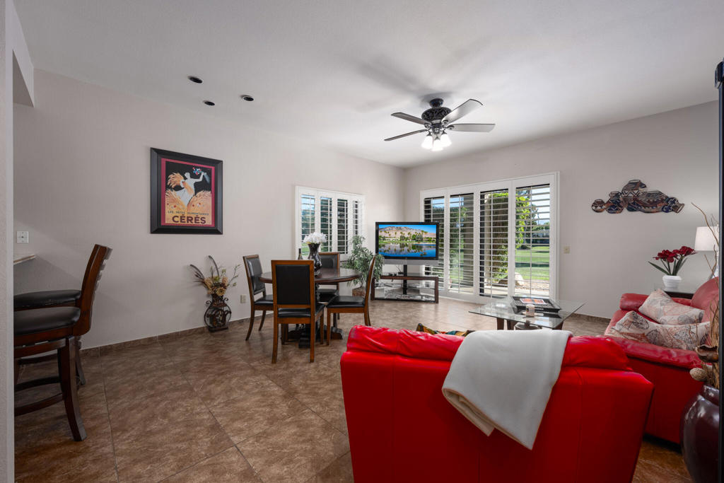 67640 Lagos Way Property Photo 8