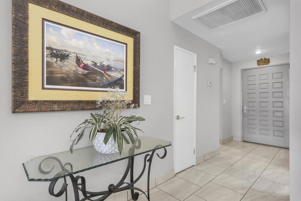259 Santa Barbara Circle Property Photo 6