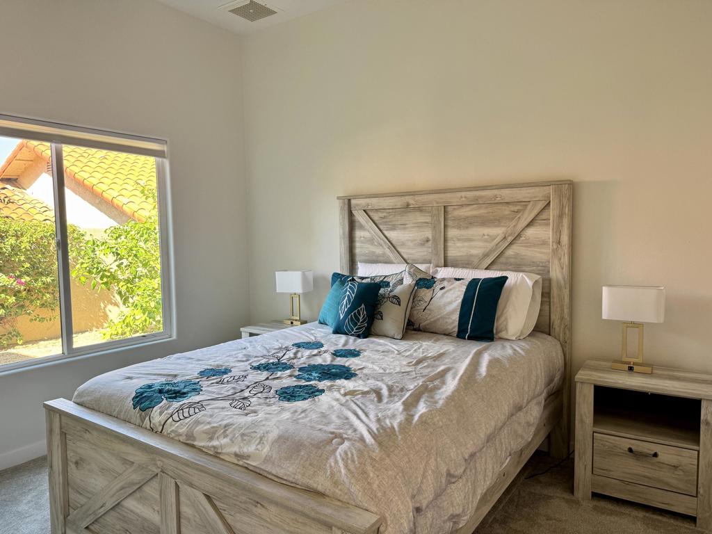 53700 Avenue Madero Property Photo 13