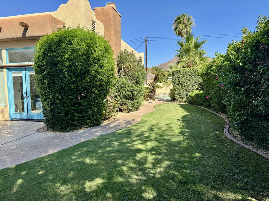 53700 Avenue Madero Property Photo 16