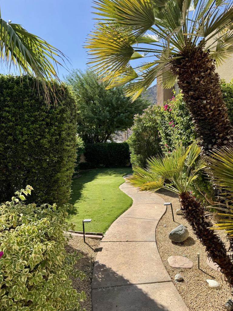 53700 Avenue Madero Property Photo 17