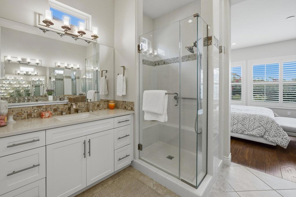51250 Charlbury Street Property Photo 23