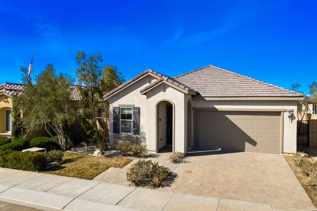 43001 Ascona Lane Property Photo 6