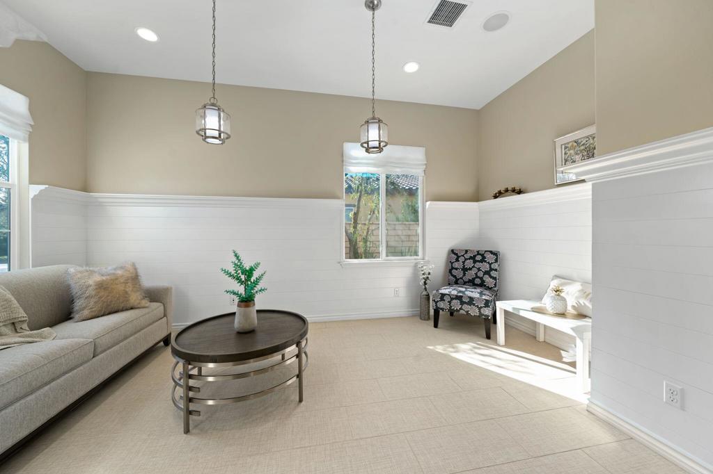 43001 Ascona Lane Property Photo 9