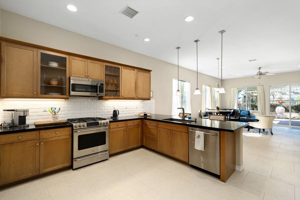43001 Ascona Lane Property Photo 11