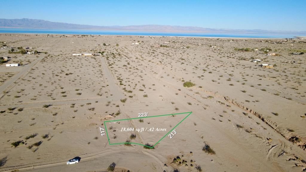 2512 Sea Nymph Avenue Property Photo 2
