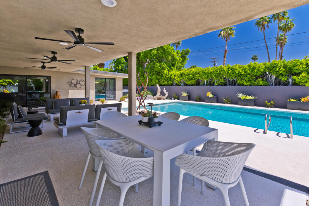 1060 S Paseo De Marcia Property Photo 9