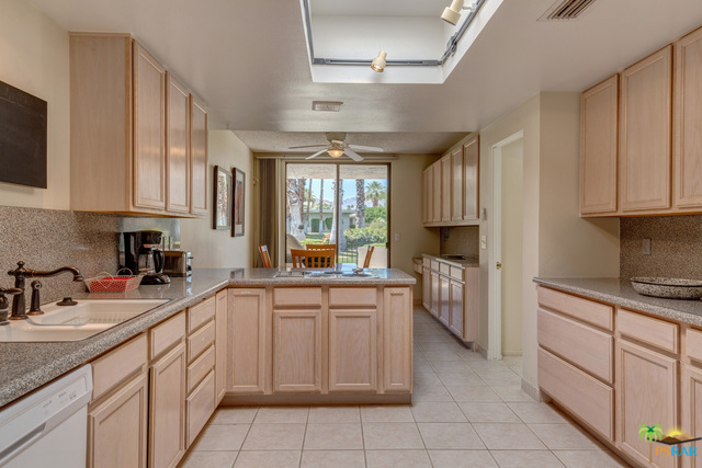 1533 E Canyon Estates Drive Property Photo 13