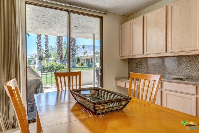 1533 E Canyon Estates Drive Property Photo 18