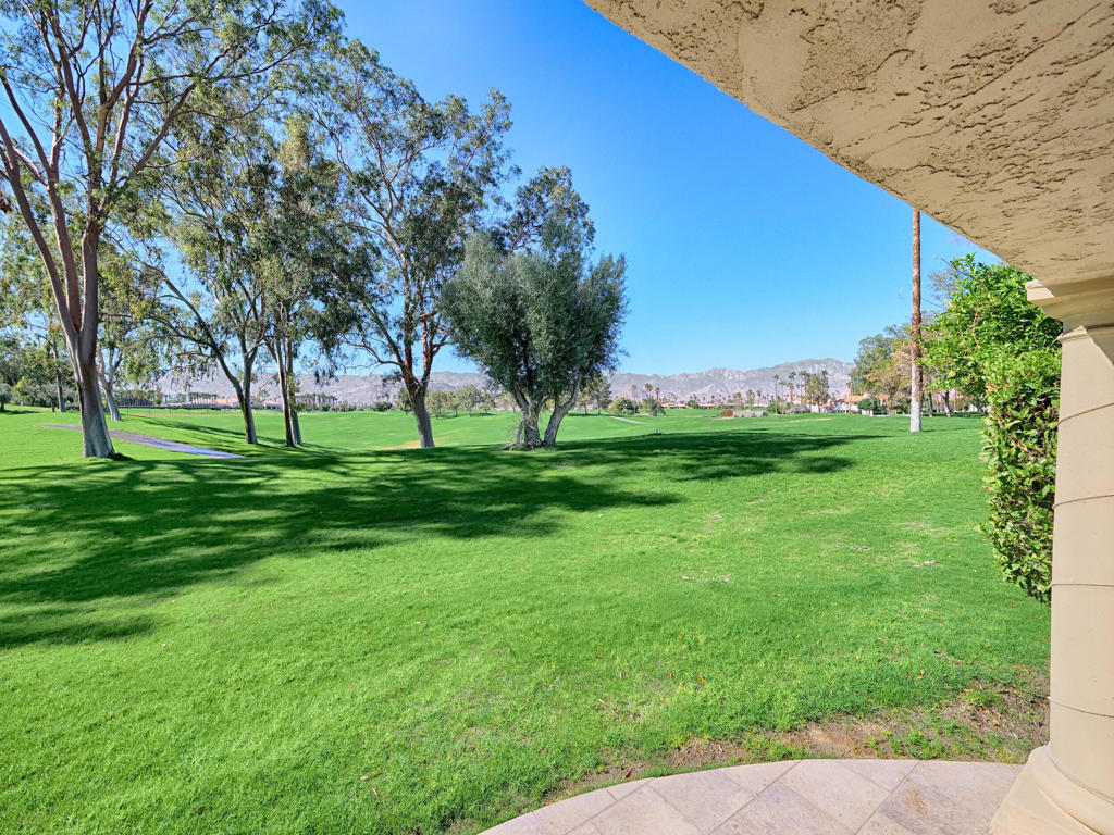 127 Villa Court Property Photo 2