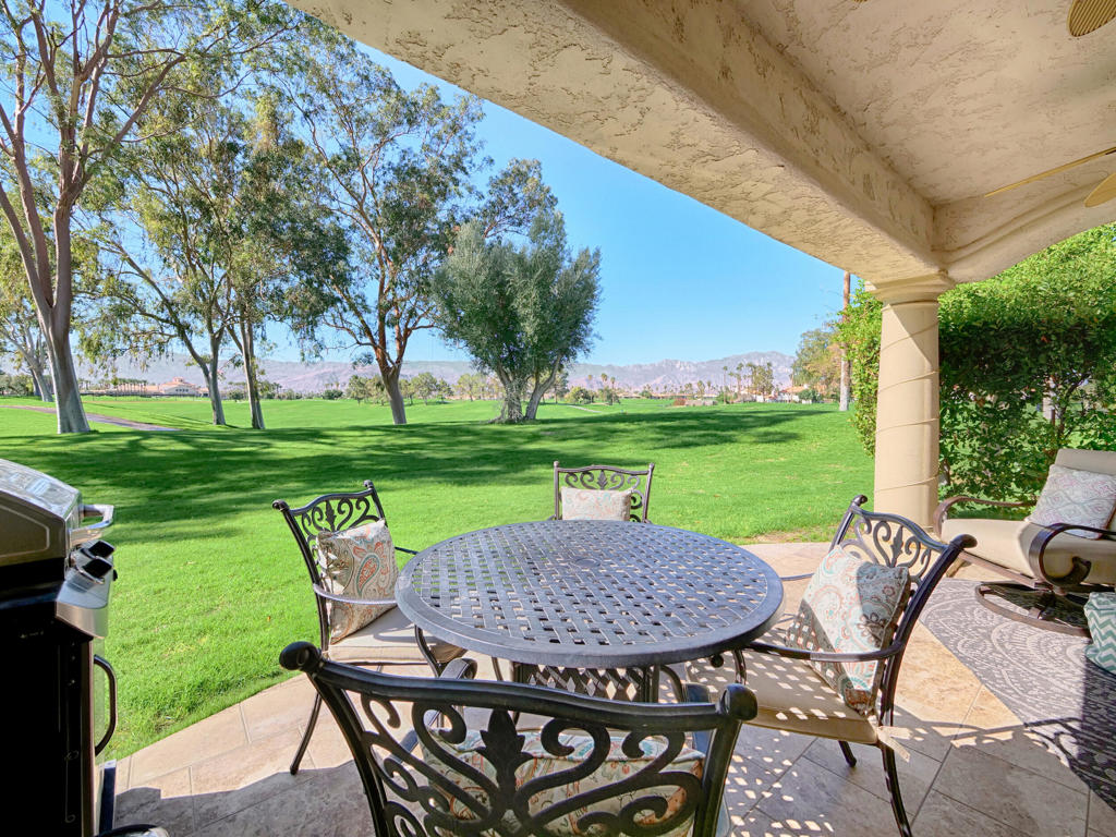 127 Villa Court Property Photo 6