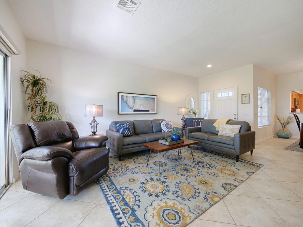 127 Villa Court Property Photo 9