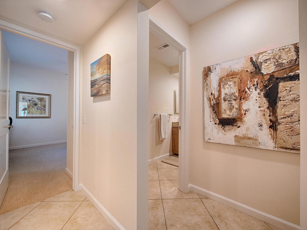 127 Villa Court Property Photo 26