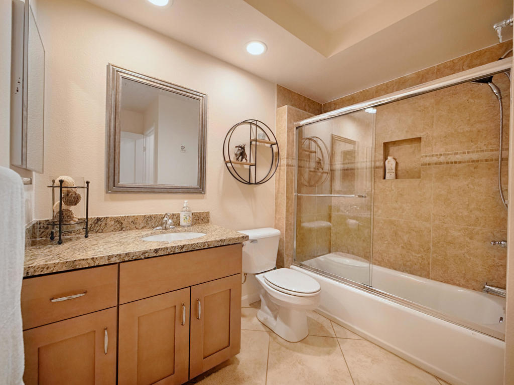 127 Villa Court Property Photo 27