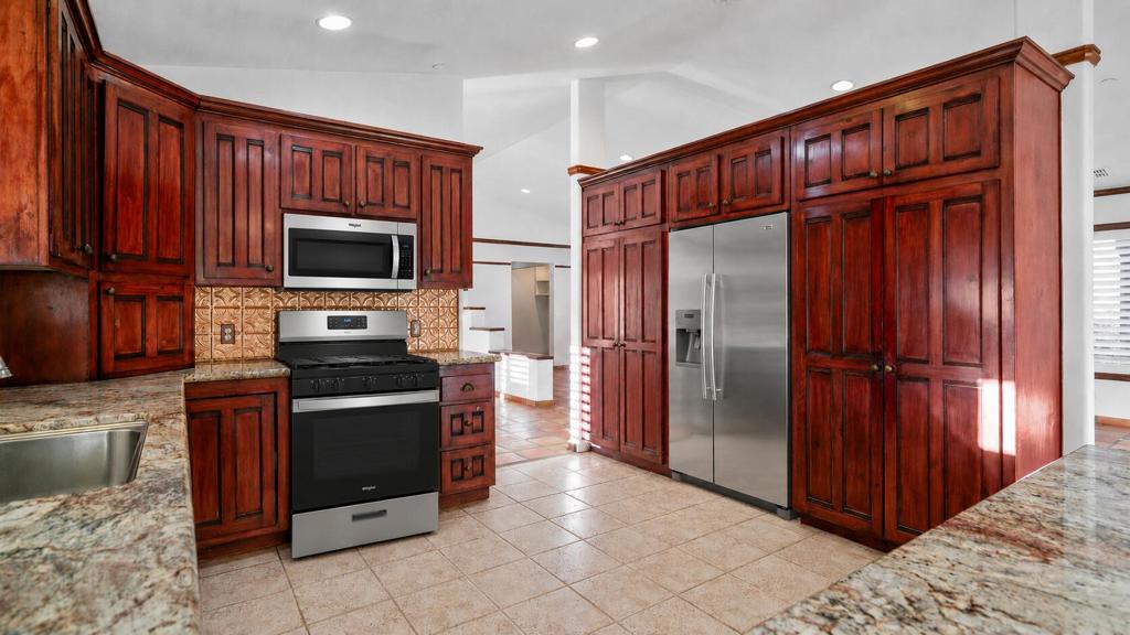 219150151DA Property Photo 13