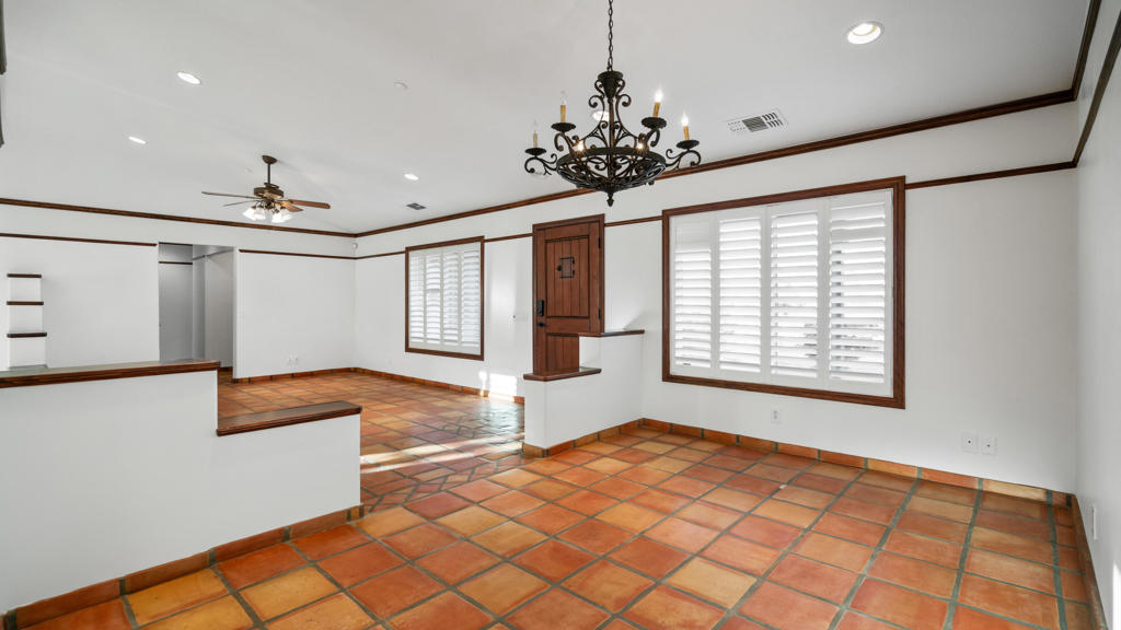 219150151DA Property Photo 18