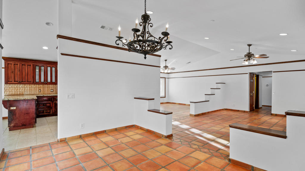 219150151DA Property Photo 19
