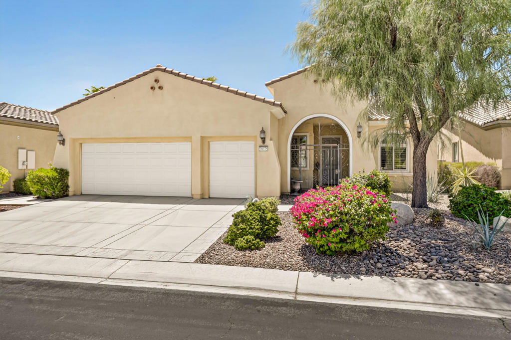 39375 Camino Piscina Property Photo 3