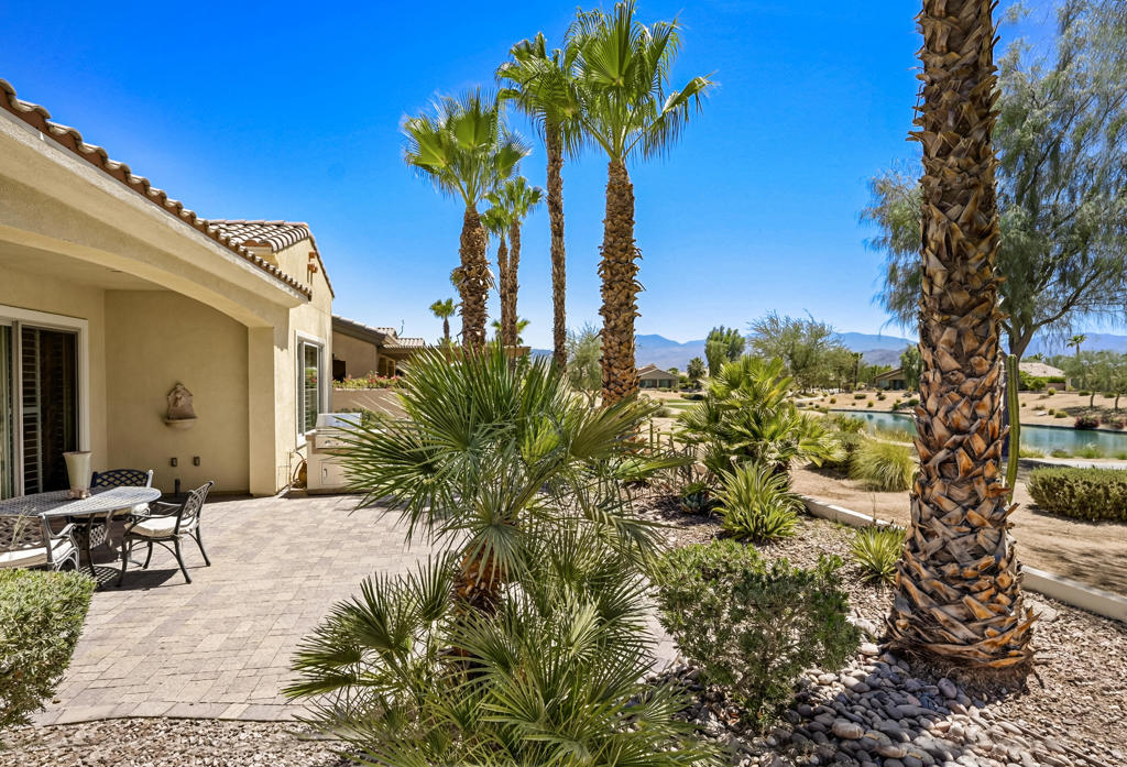 39375 Camino Piscina Property Photo 32