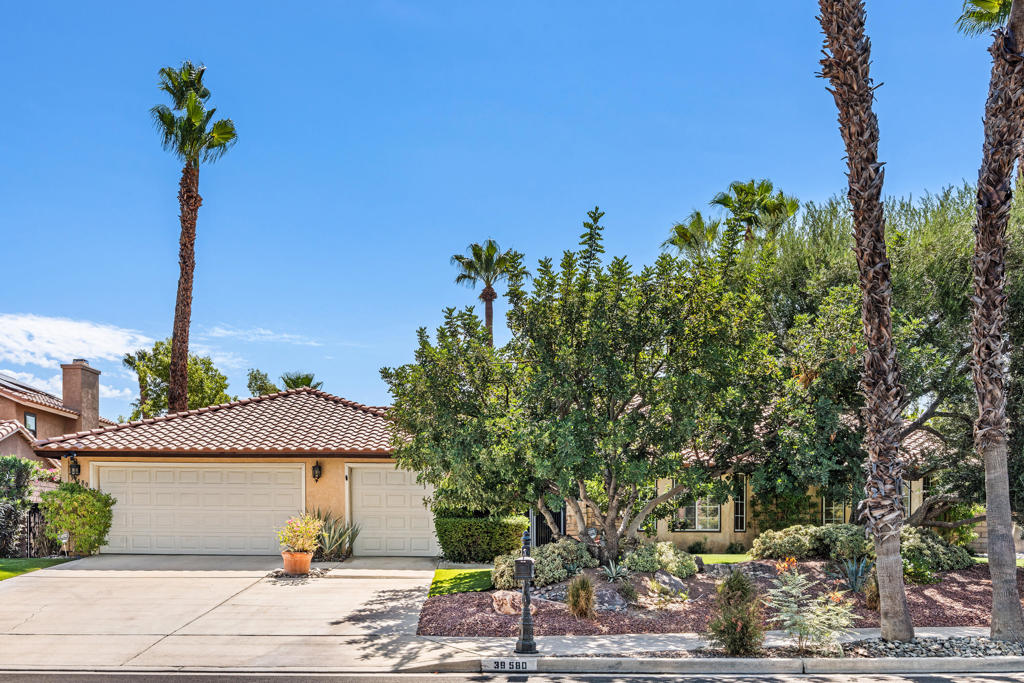 39580 Regency Way Property Photo 1