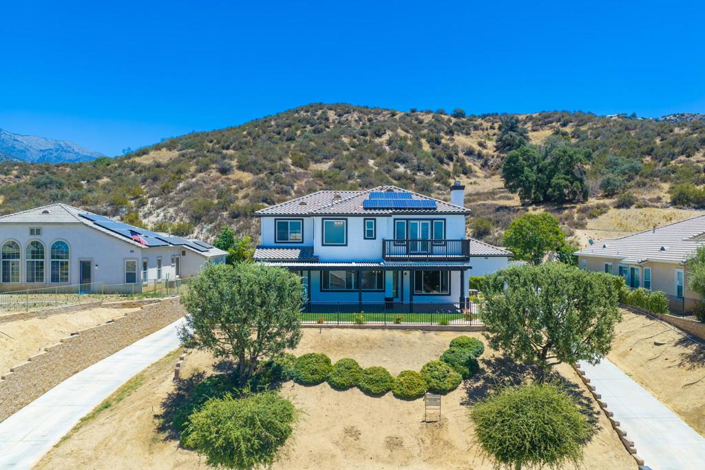 13435 Canyon Crest Road Property Photo 6