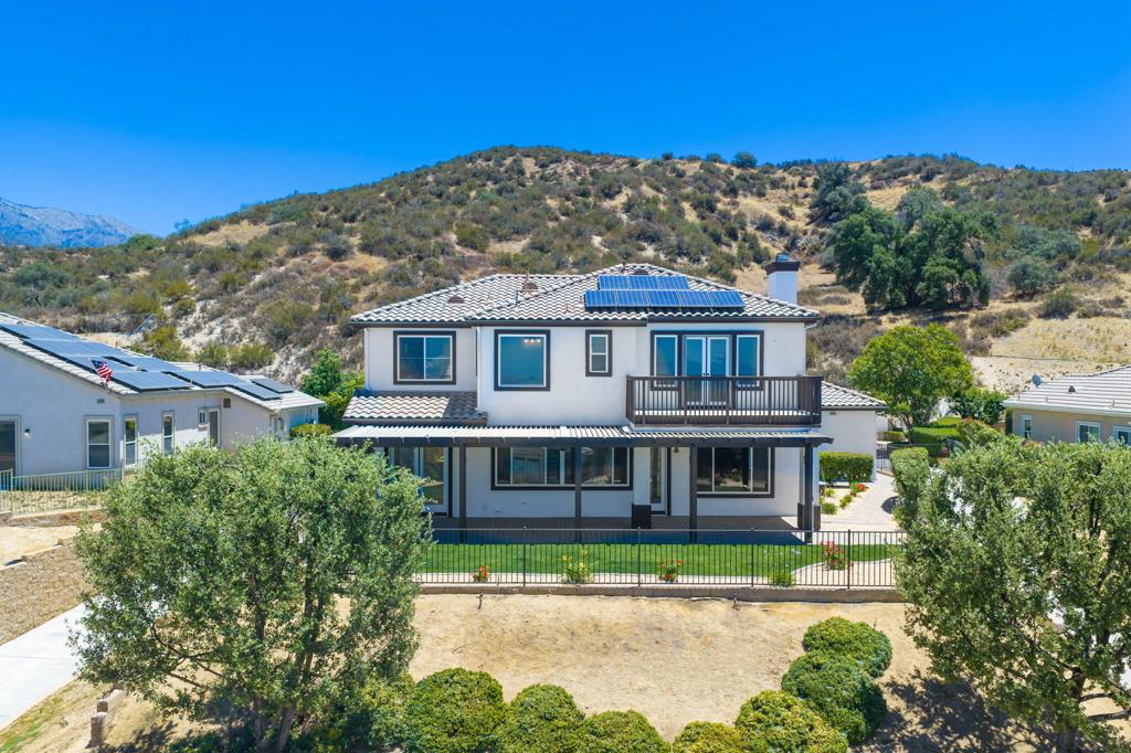 13435 Canyon Crest Road Property Photo 7