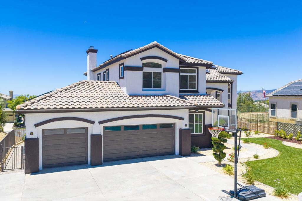 13435 Canyon Crest Road Property Photo 22