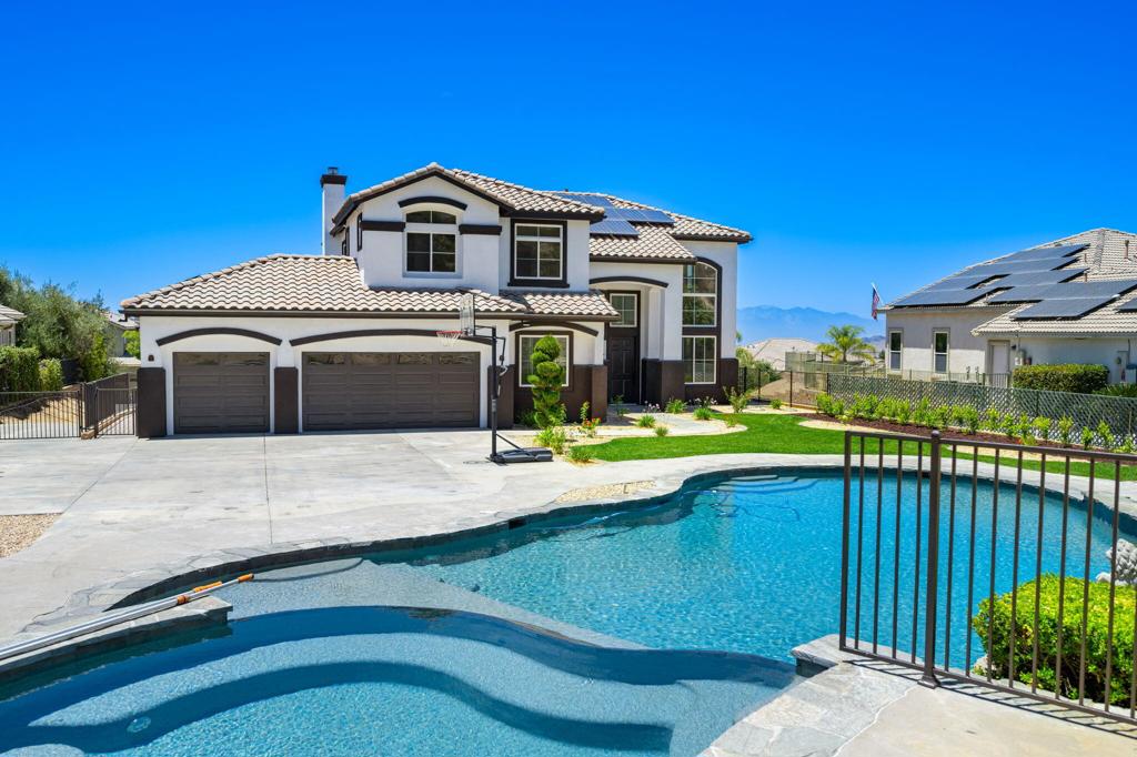13435 Canyon Crest Road Property Photo 30
