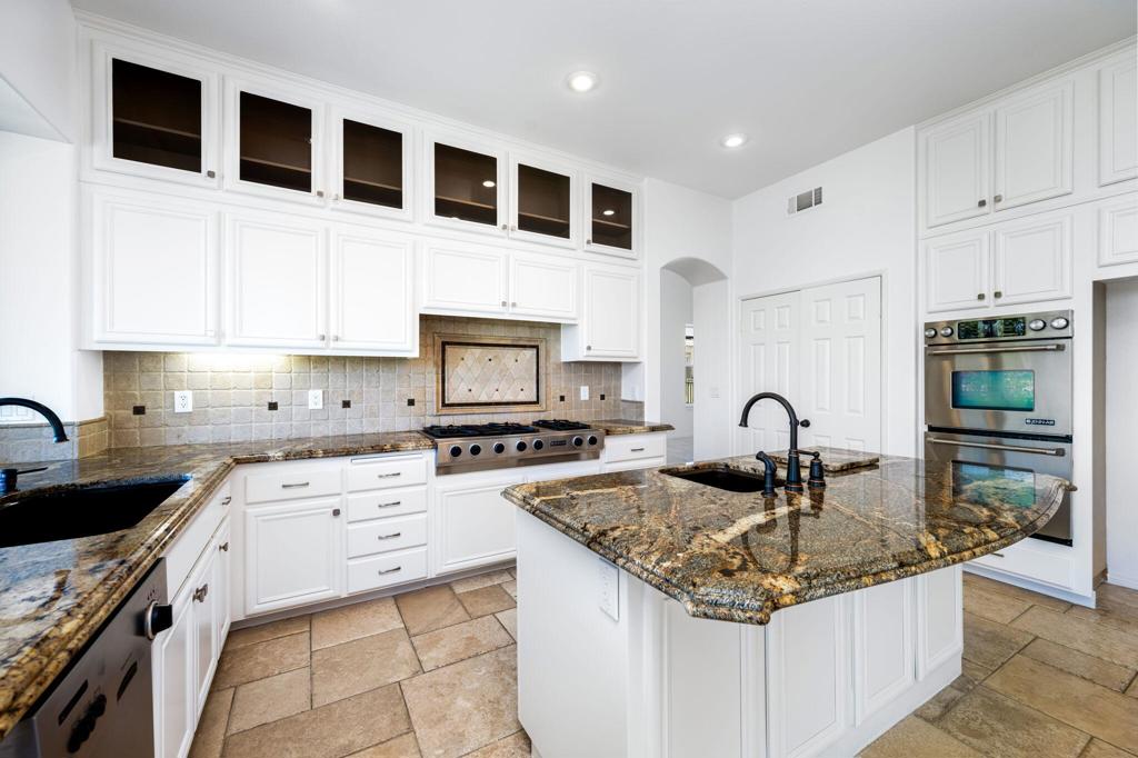 13435 Canyon Crest Road Property Photo 47