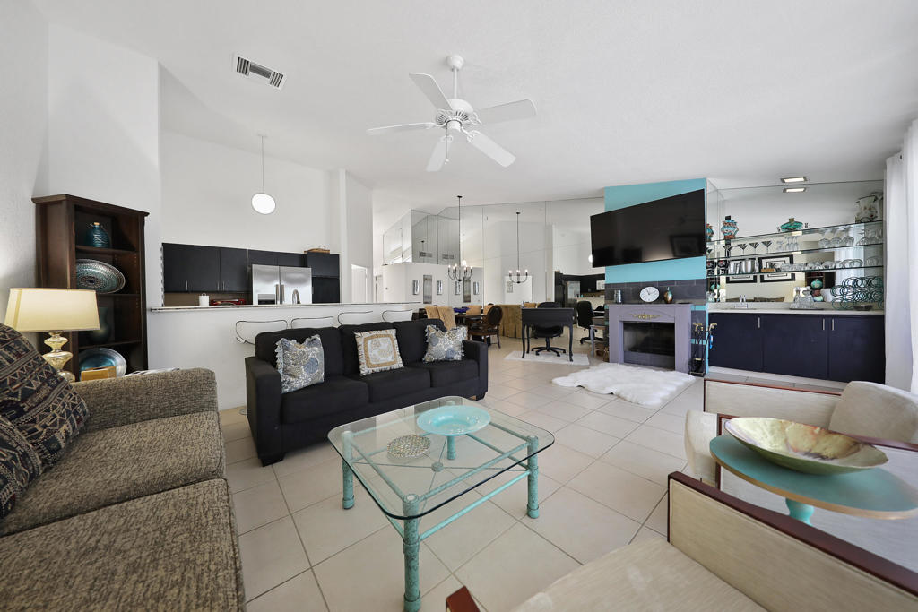 77896 Woodhaven Drive N Property Photo 14