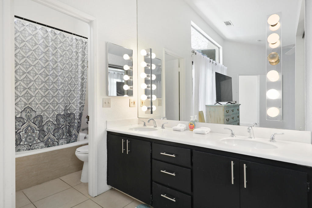 77896 Woodhaven Drive N Property Photo 29