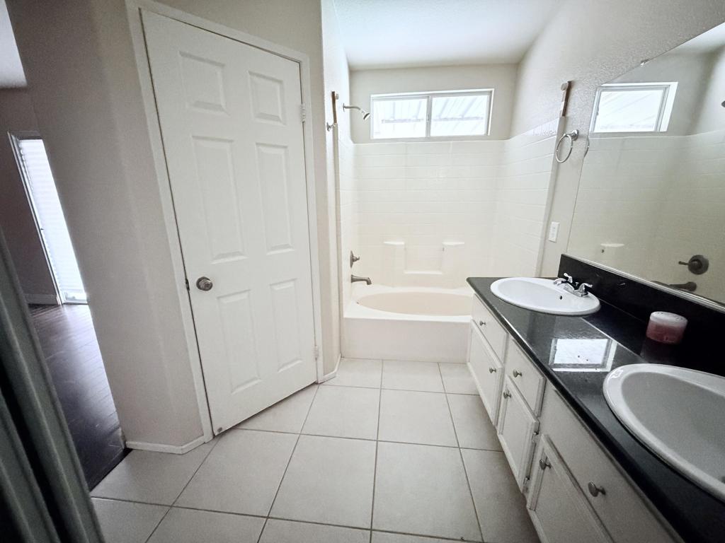 80431 Paseo Tesoro Property Photo 11