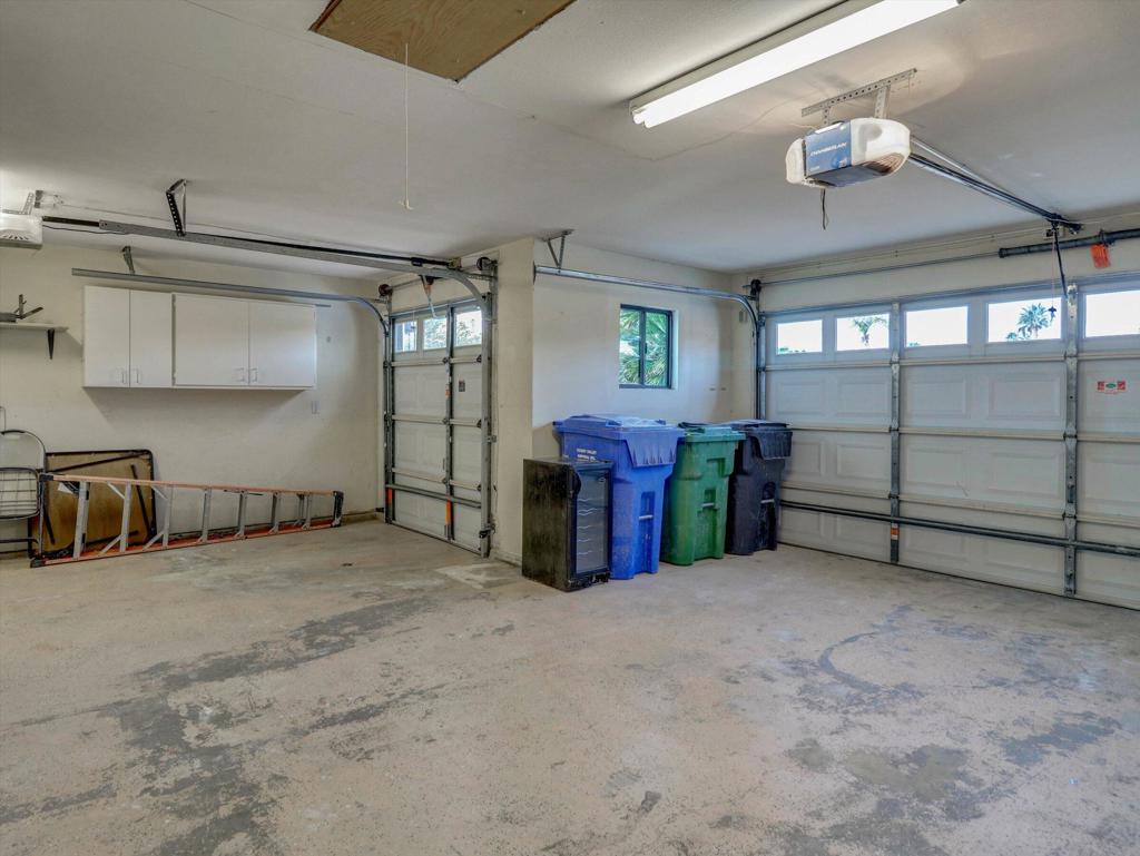 9721 Siwanoy Drive Property Photo 36