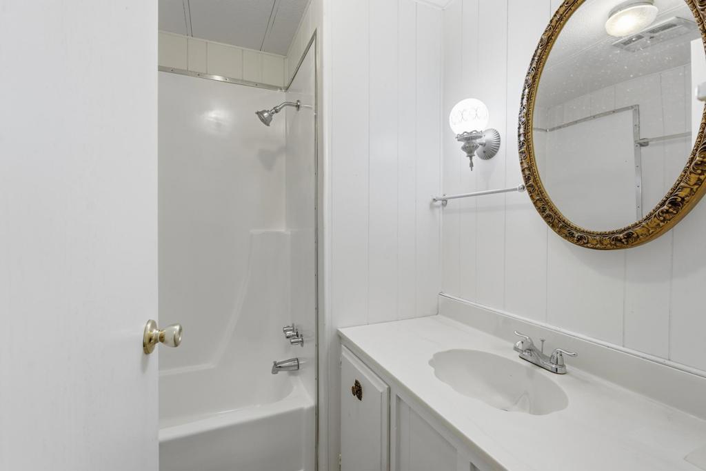 5001 W Florida Avenue 36 Property Photo 22