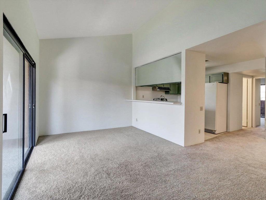 291 E Mel Avenue 272 Property Photo 5