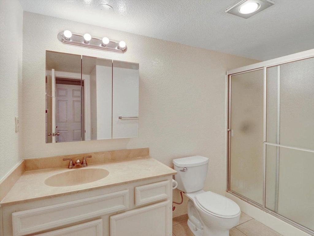 291 E Mel Avenue 272 Property Photo 19