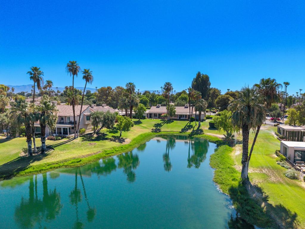 126 Mission Hills Drive Property Photo 4