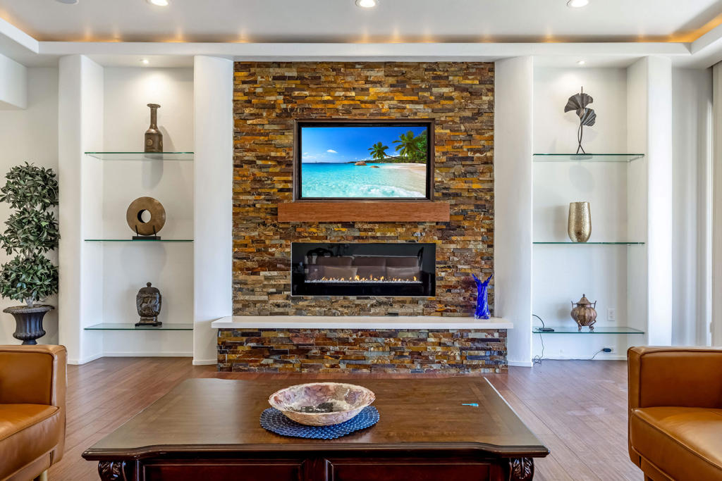 6 Colgate Drive Property Photo 3