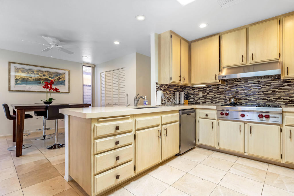 6 Colgate Drive Property Photo 17