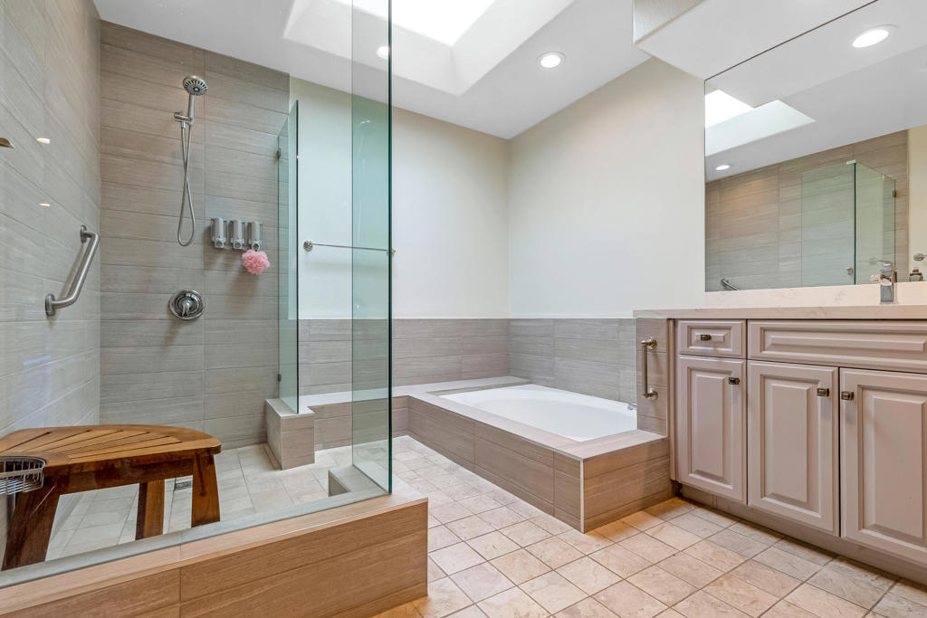 6 Colgate Drive Property Photo 28