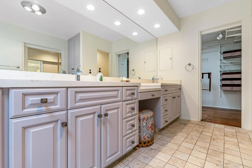 6 Colgate Drive Property Photo 30