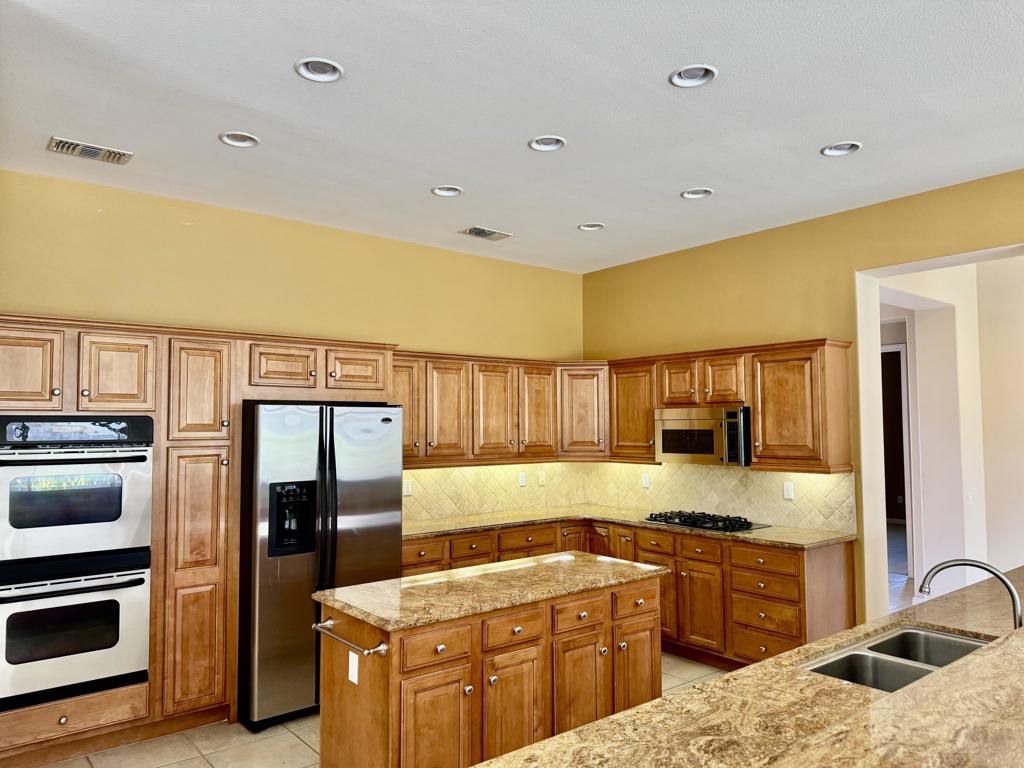 78768 Yellen Drive Property Photo 6