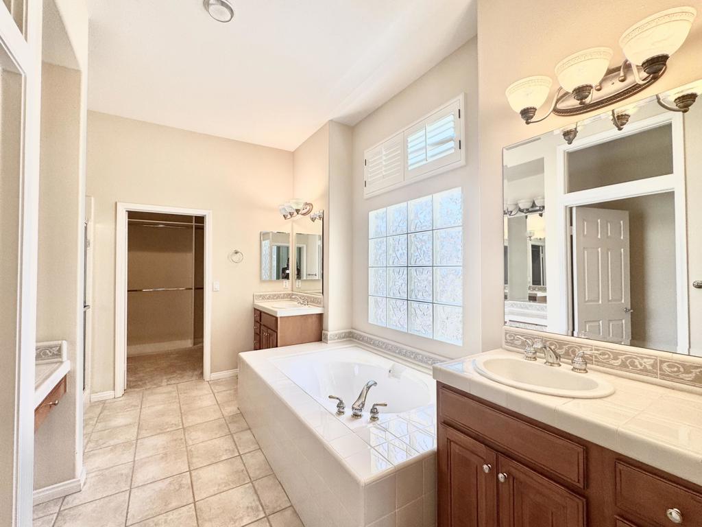 78768 Yellen Drive Property Photo 10