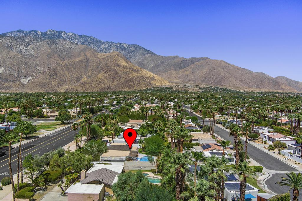 1110 E Vista Chino Property Photo 43
